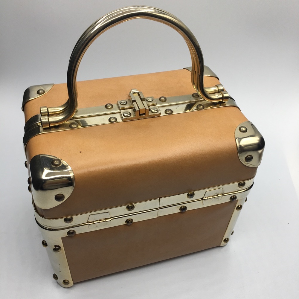 Vintage suite mini box